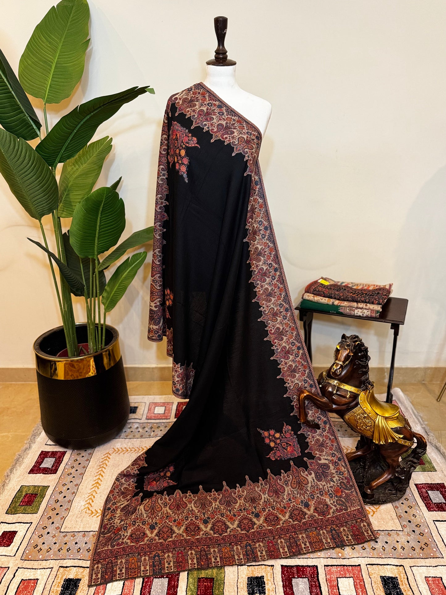 Black Kani Pashmina Shawl